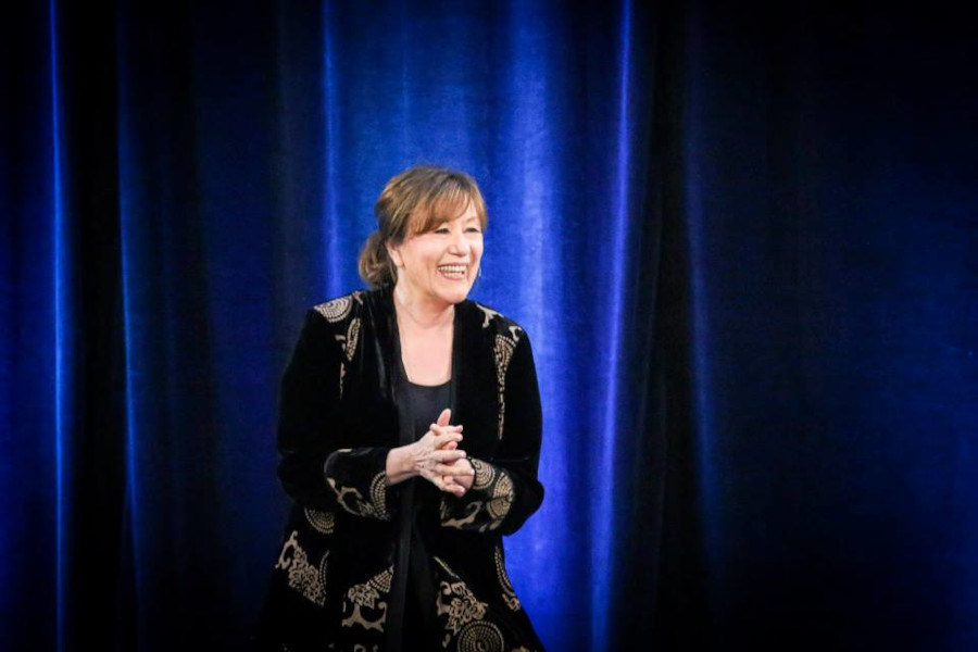 Author-Esther-Hicks